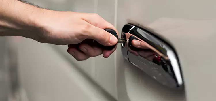 Why Choose Our Auto Locksmith Team in Bellview, FL?